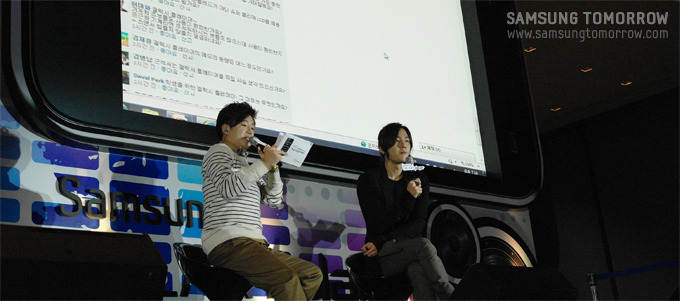 실시간 질문에 답해주는 김태진과 장근석