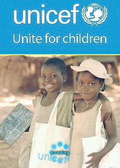 초기화면, 어린 아이들이 웃고 있는 모습