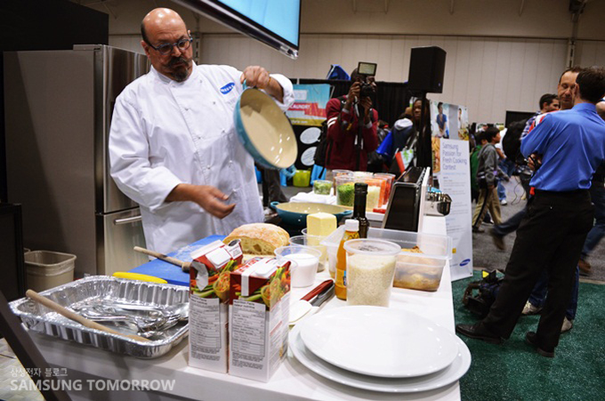 마씨모 셰프가 요리를 준비하는 모습