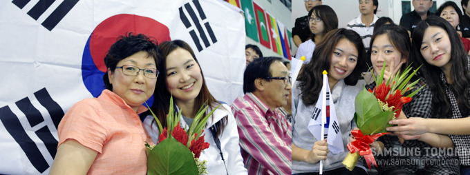 박태환 선수의 우승을 축하하는 가족들과 스토리텔러들