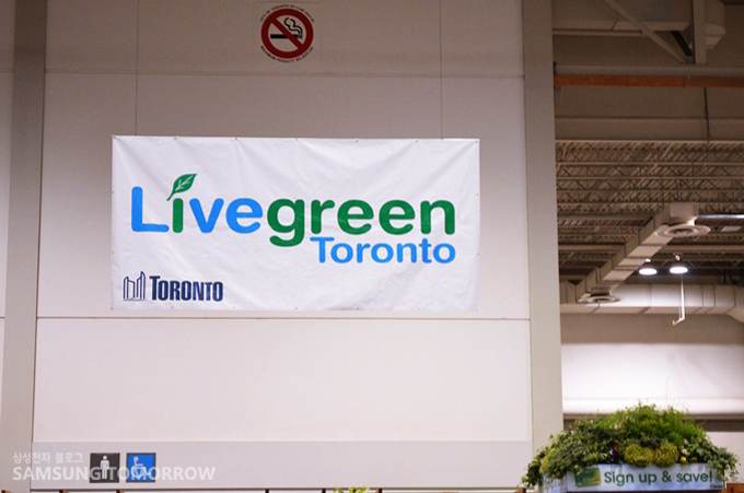 Live green Toronto