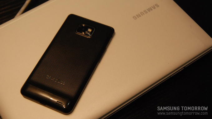 갤럭시S2 후면 모습