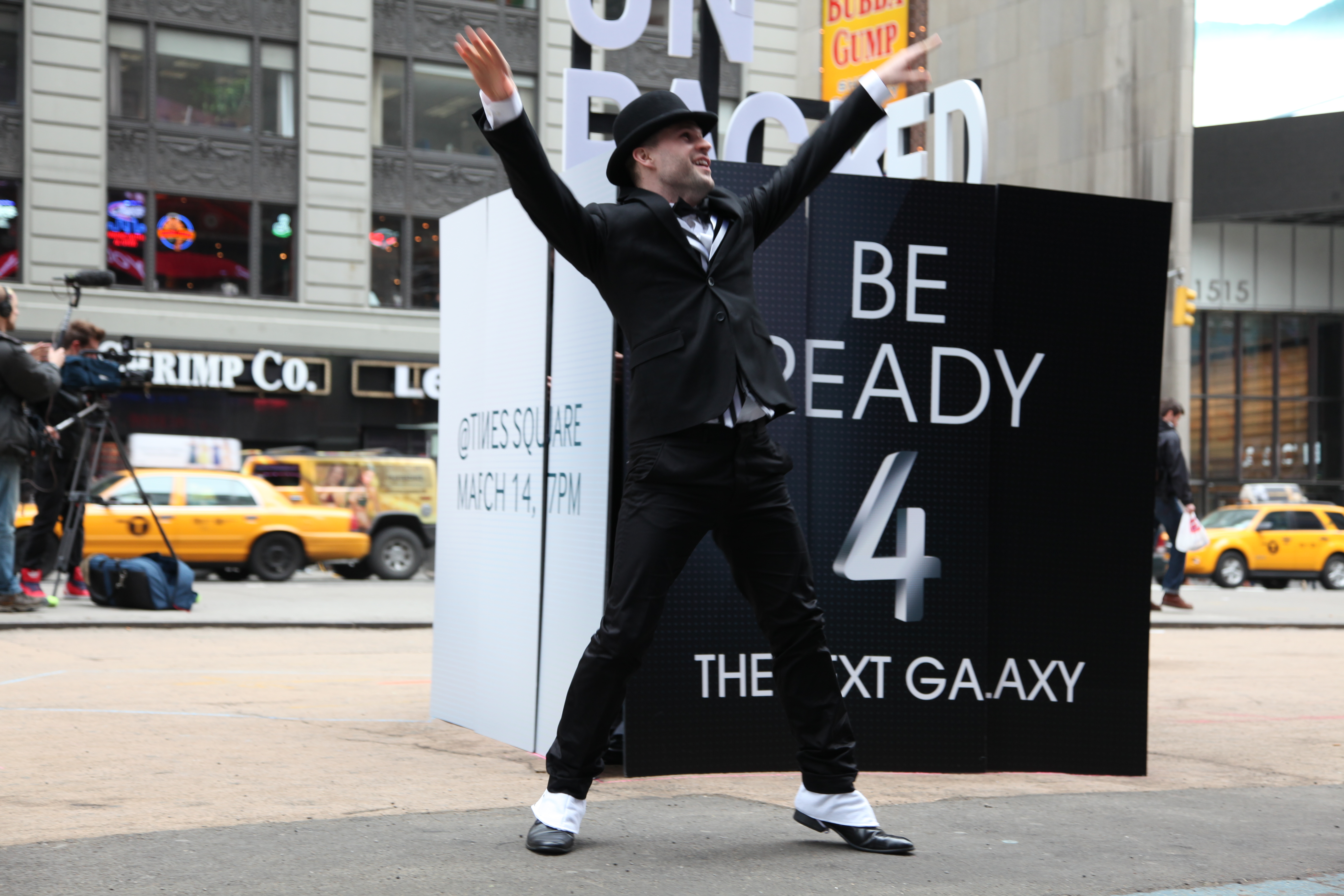 갤럭시S4 스트릿 퍼포먼스