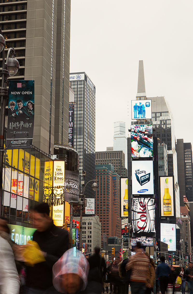 New_York의 삼성 언팩 광고