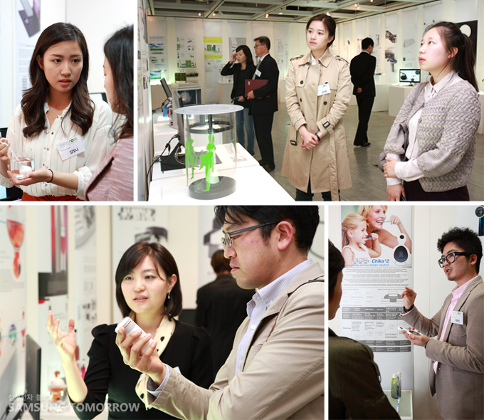 SADI 스페이스갤러리에서 작품 설명하는 학생들