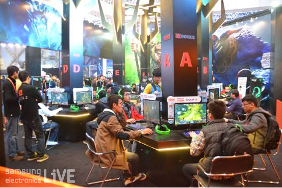 게임하는 사람들