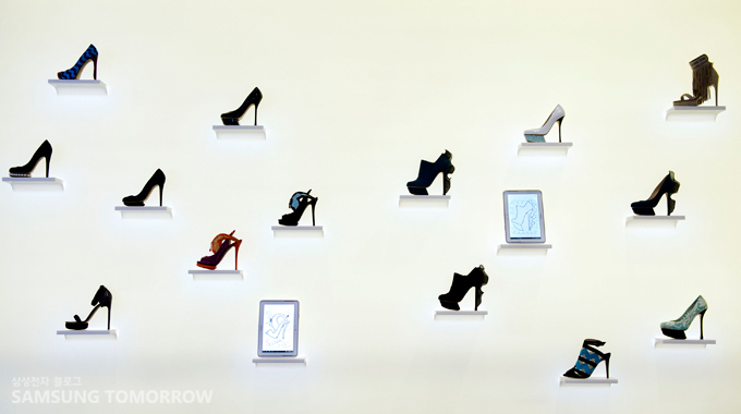 구두와 갤럭시 노트 10.1