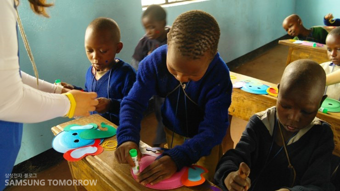 가면만드는 어린이들