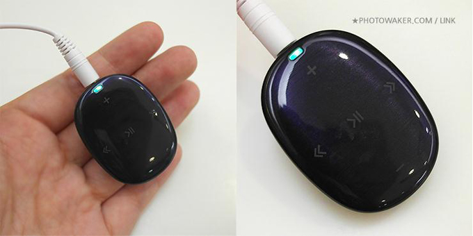 반들반들 윤이 나는 조약돌 형태의 MP3P W1(YP-W1, S페블)