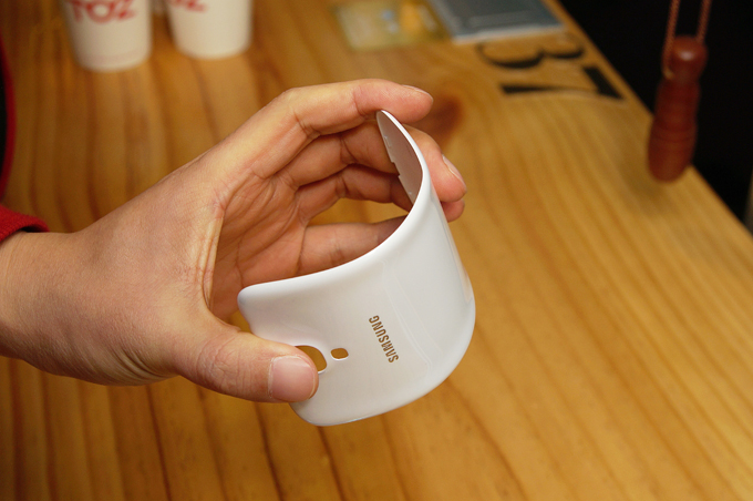 갤럭시S4 배터리커버