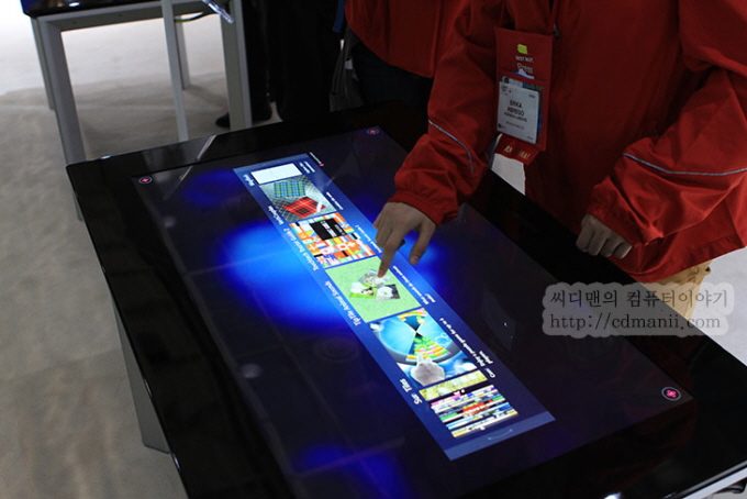 삼성 SUR40 for Microsoft Surface 