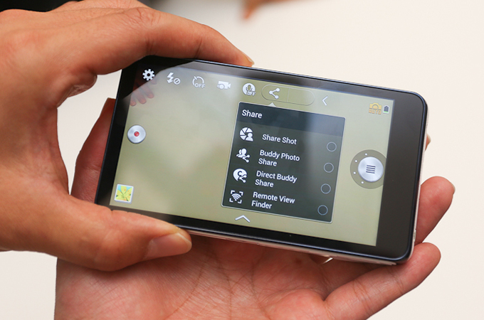 갤럭시 카메라의 공유 메뉴