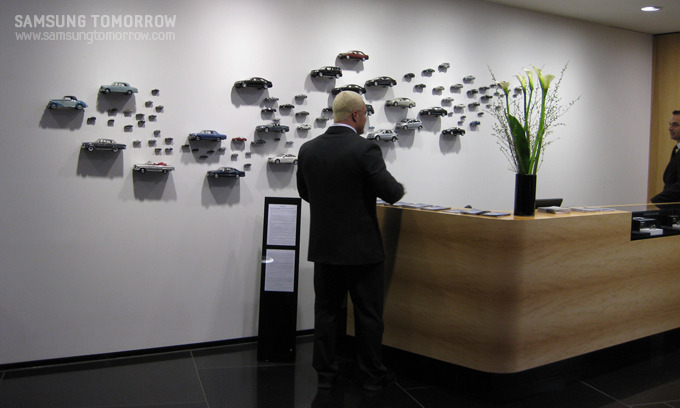 베를린 메르세데스-벤츠 매장 Reception