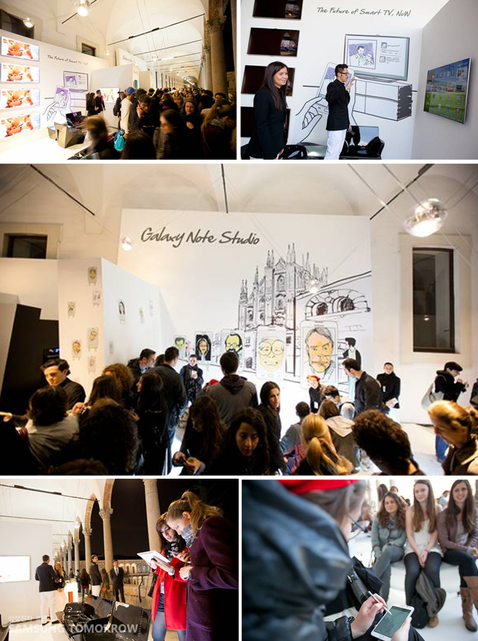 전시를 구경하는 사람들