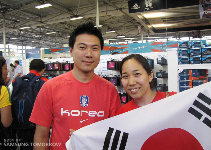 한국인 커플 김효원, 조신영씨