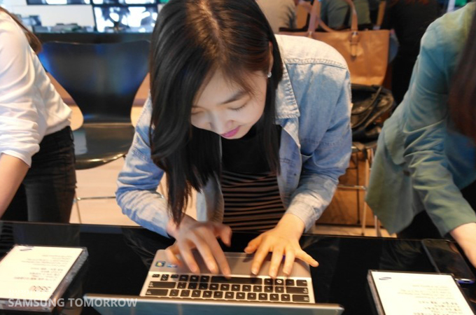 스토리텔러 소은의 빠른 손놀림