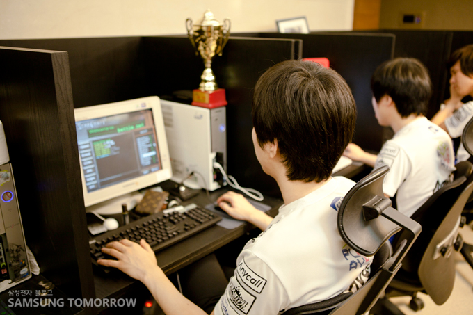 선수들이 게임하는 모습