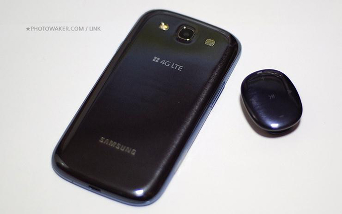 같은 헤어라인 디자인의 잘 어울리는 한 쌍, 갤럭시 S3 페블블루와 W1(YP-W1) 페블 블루 