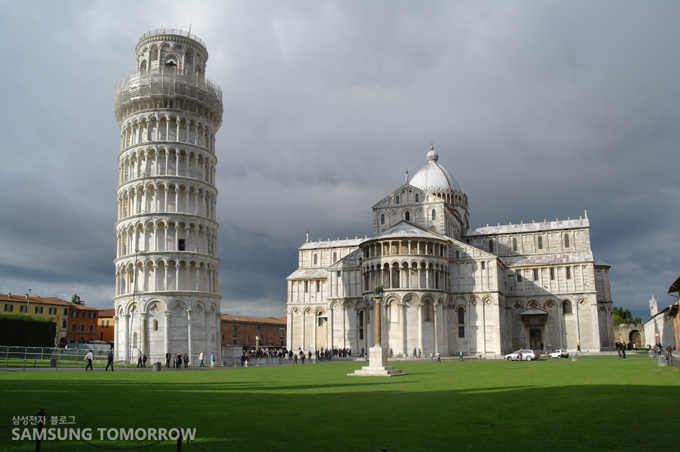 피사의 사탑 전경