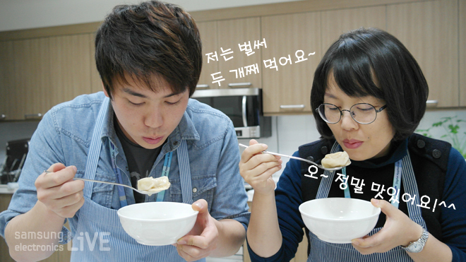 저는 벌 써 두개째 먹어요~ 오~ 정말 맛있어요!^^