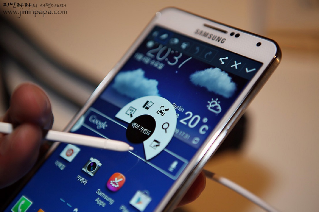 갤럭시 노트 3 이미지입니다.