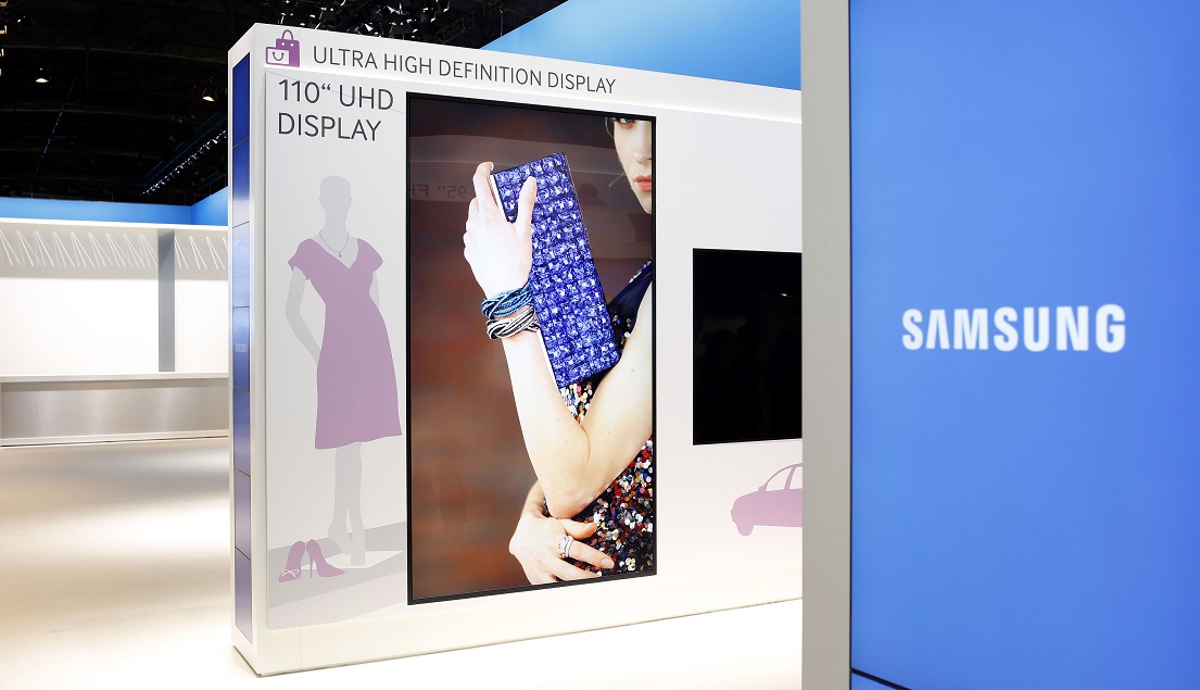 유럽 최대 B2B 디스플레이 전시회 ISE 2014에서 첫 선을 보인 업계 최초, 최대 크기의 삼성전자 110형 UHD 상업용 디스플레이