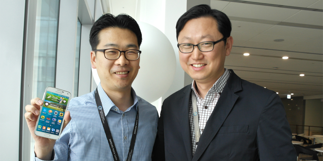 삼성전자 무선사업부 이도형 과장(좌)과 곽병창 과장(우)
