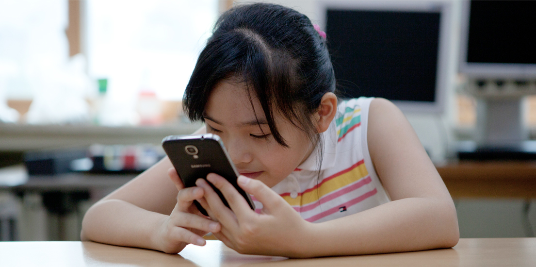 아빠와 나를 이어 주는 착한 스마트폰 '갤럭시 코어 어드밴스'