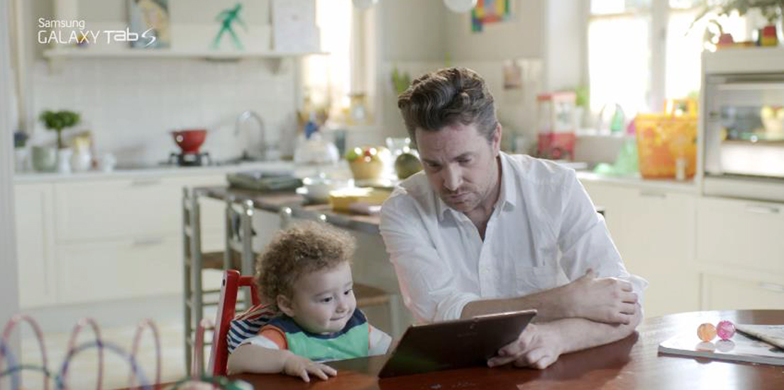 아빠와 아들, 갤럭시 탭S로 울고 웃은 사연은?