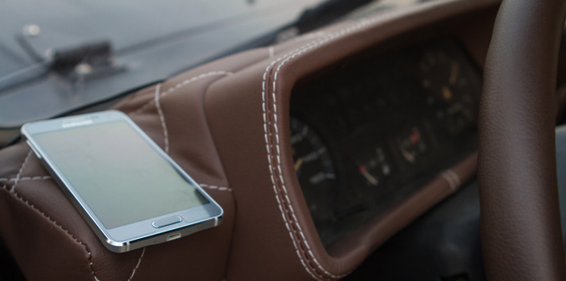 갤럭시 알파, 세련된 메탈 디자인으로 여심을 사로잡다!