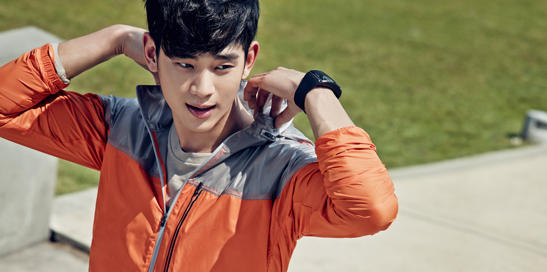 프로듀사에 출연 중인 배우 김수현의 빈폴 아웃도어 화보