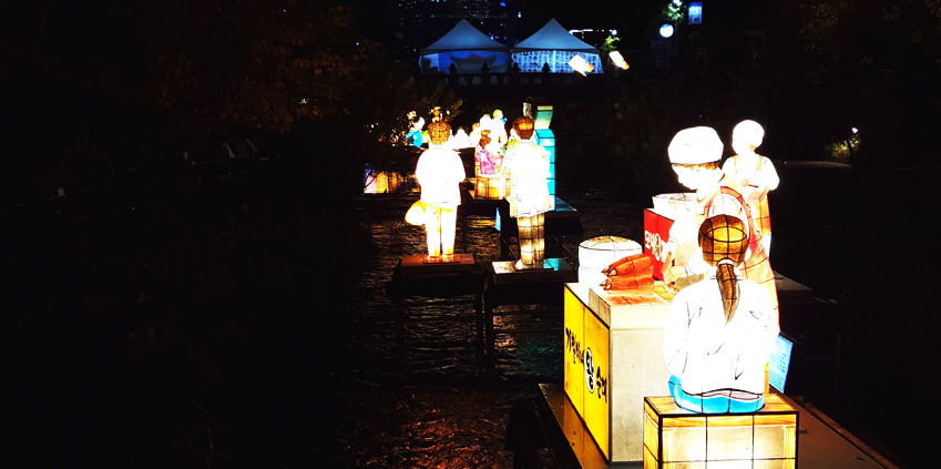 [대학생 기자단] 갤럭시 노트 5, 등불의 향연이 펼쳐진 청계천의 가을밤을 담다