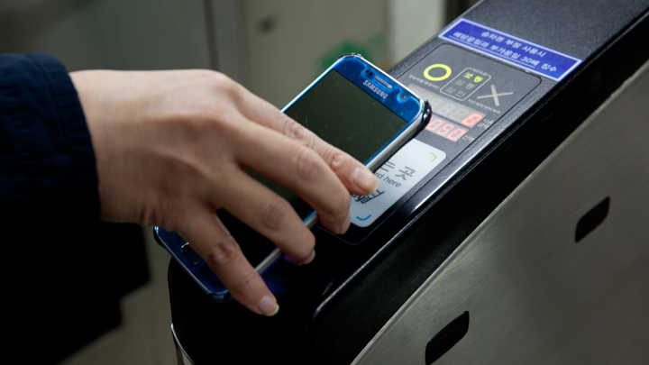 이젠 교통카드까지? 삼성 페이의 '무한 진화'!