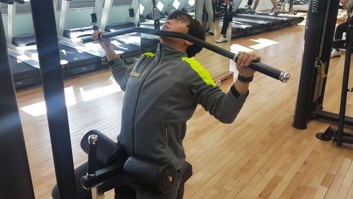 작심삼일은 이제 그만! 기어 S2, 그리고 S헬스와 함께하는 새해 다이어트