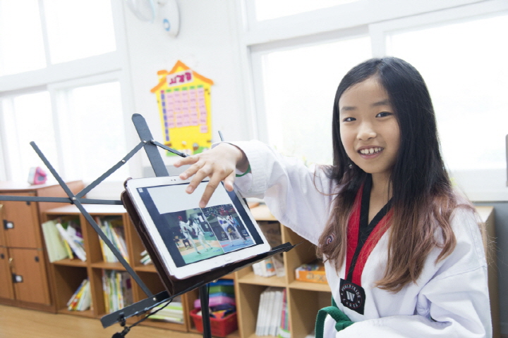 스마트스쿨 학생 이미지