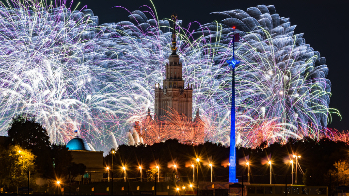 갤럭시 S7 엣지, 모스크바국립대학