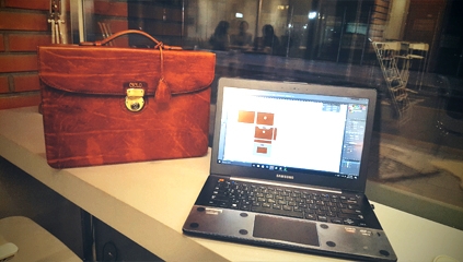 노트북,가죽가방 이미지