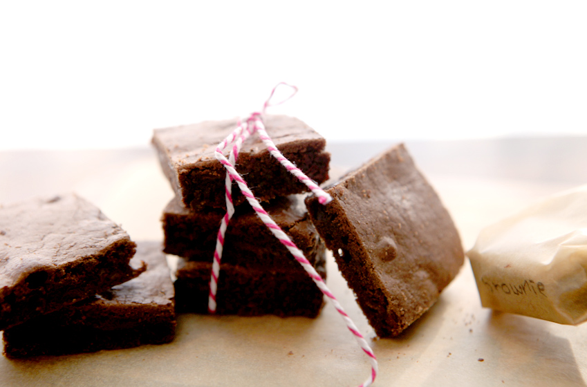 예쁘게 만들어진 브라우니