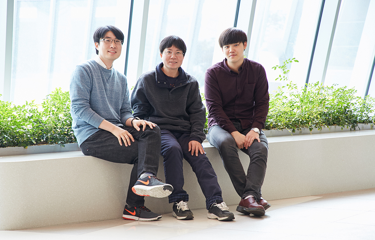 릴루미노 개발의 주역들. (왼쪽부터) 김용남 팀원, △조정훈 CL(Creative Leader), 김승찬 팀원