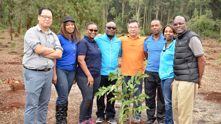 카루라 숲에 1만 그루의 나무를 심다