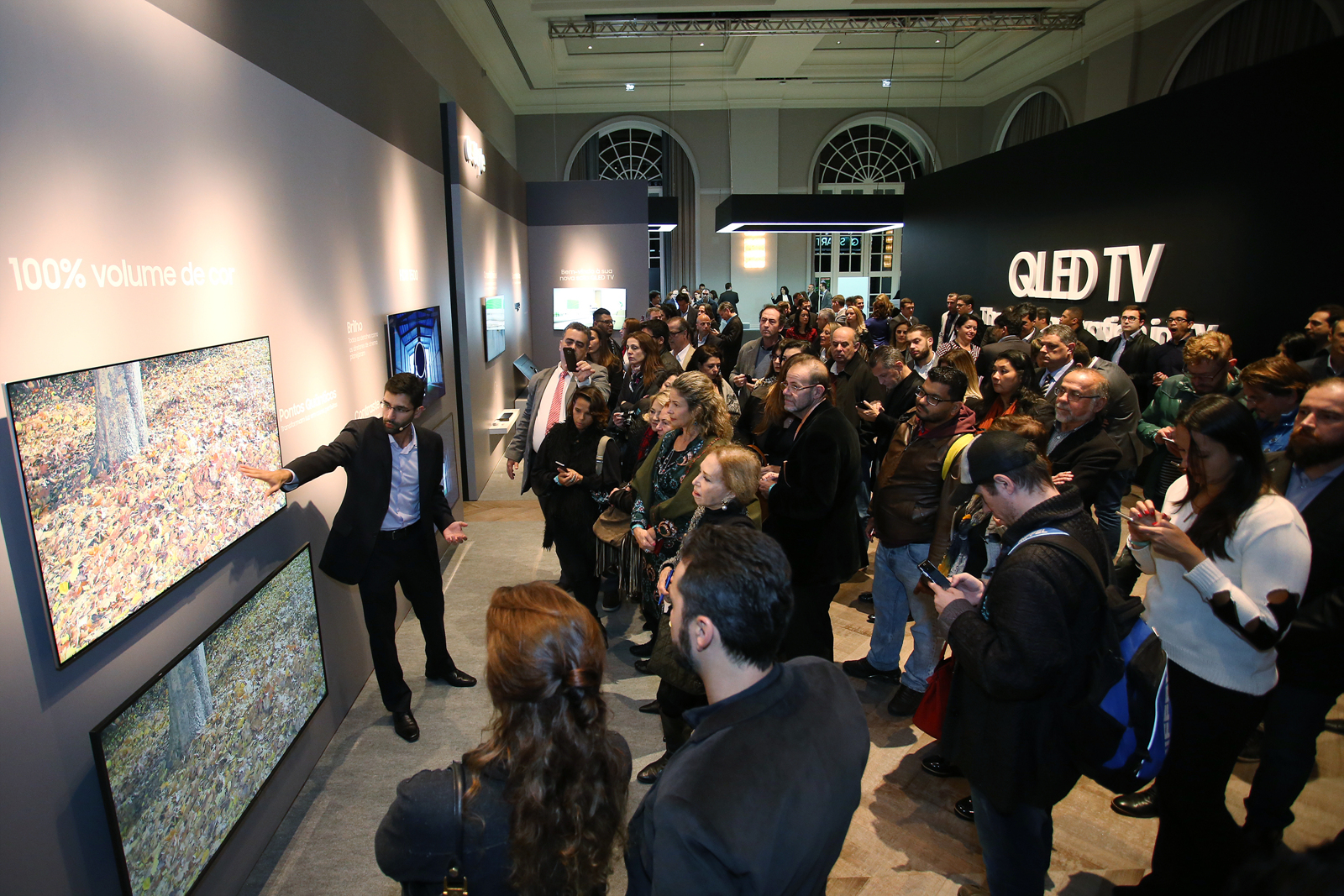 라질서 QLED TV로 프리미엄 시장 공략