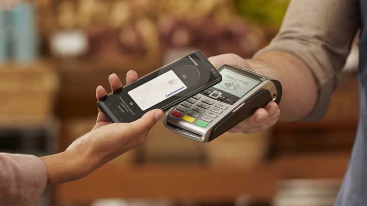 삼성페이 사용 모습 섬네일