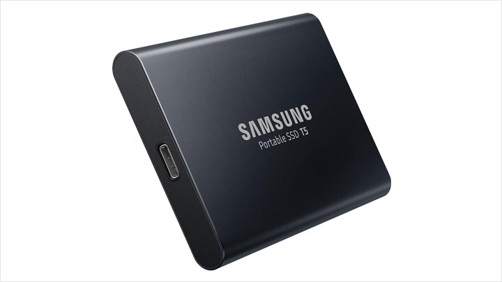 삼성전자가 15일 전세계 시장에 출시한 4세대(64단) V낸드 기반 고성능ㆍ대용량 포터블 SSD(Solid State Drive) 신제품 'T5'