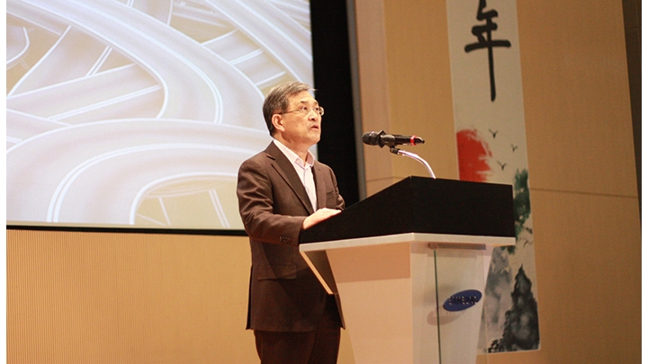권오현 부회장, 신년사에서 ‘새로운 시작’과 ‘완벽한 쇄신’강조