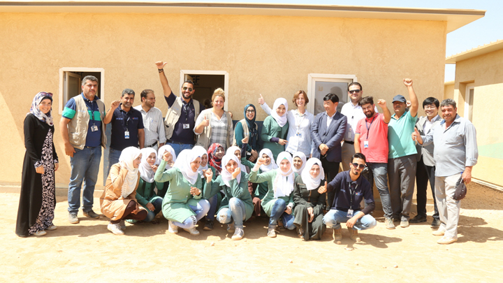 삼성전자 시리아 난민캠프 스마트스쿨