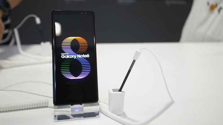 노트8 의 모습