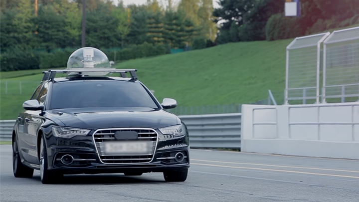 시속 200km 주행에서도 끊김 없는 5G 통신의 가능성