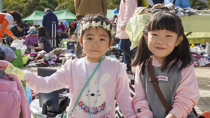 장터의 어린이들