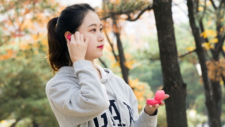 기어 아이콘 x 착용모습 섬네일