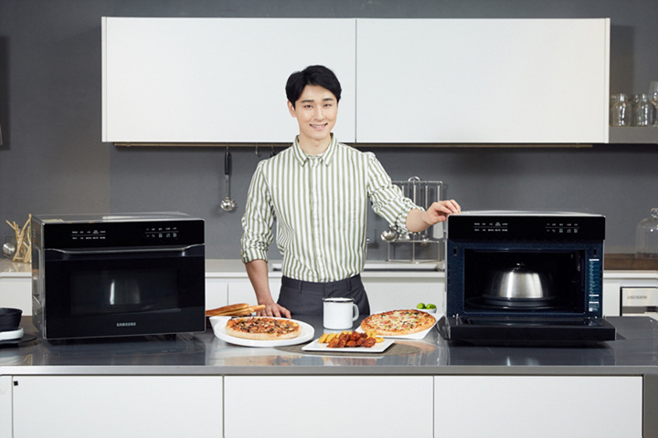 간편식 선호 트렌드 맞춘 '2018년형 직화오븐' 출시